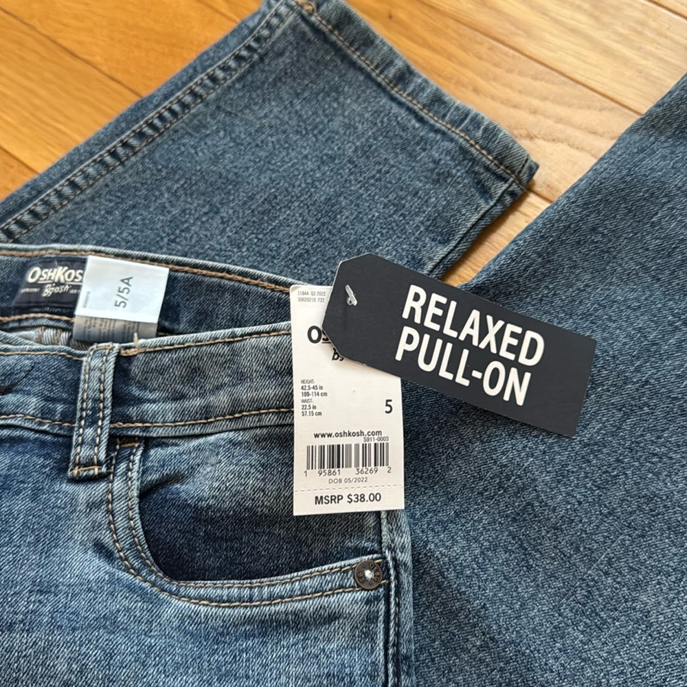 Kids’' Classic Jeans by OshKosh B'Gosh size 5T - Picture 7 of 8